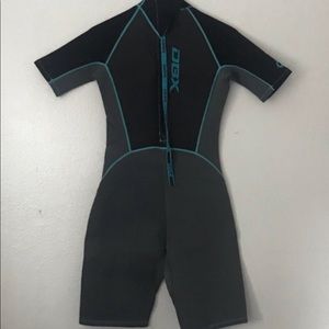 DBX Women Neoprene shortly wetsuit stretchy zip back entry NWT size 14